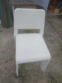 Cadeiras Brancas IKEA