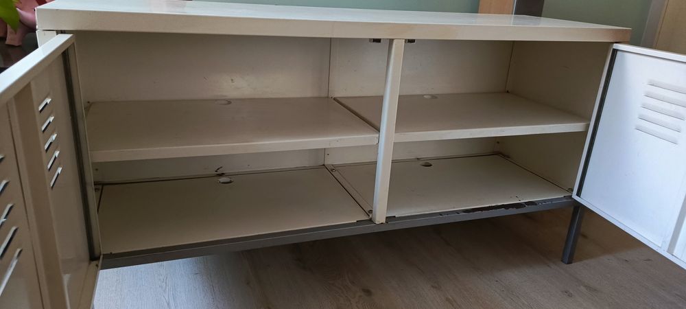 Szafka metalowa na obuwie