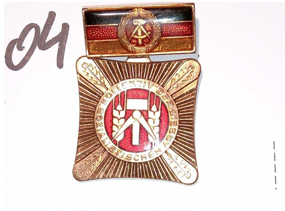 153 Odznaczenia DDR 04
