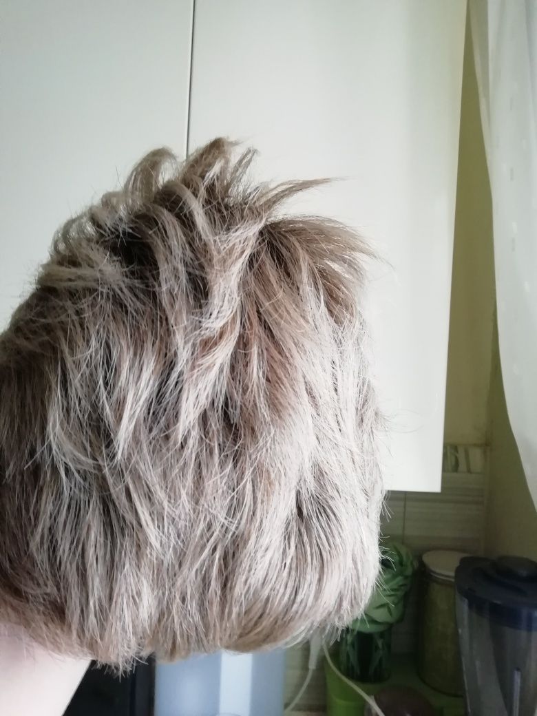 Peruka fryzura krótkie blond