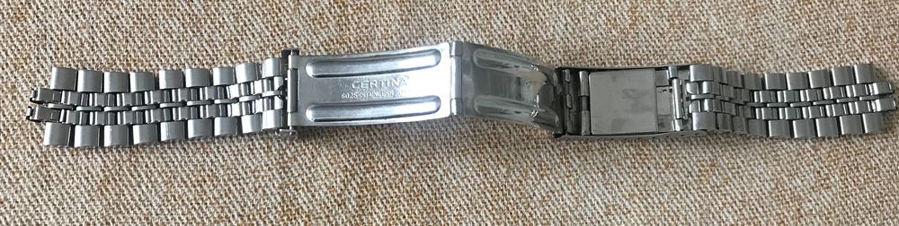 Mala Preta Nova/Voltaire e Zidan/Anel Tricolor/Bracelete Certina