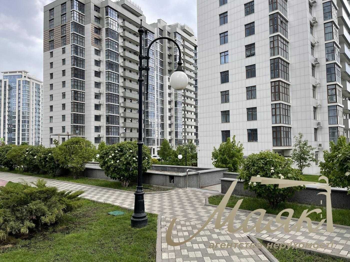 Продаж квартири 83м2 в ЖК Новопечерські Липки, зданий будинок