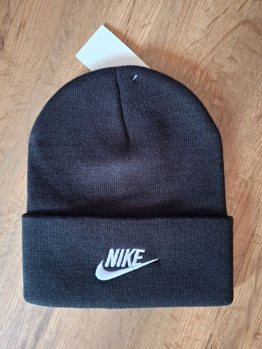 Czapka męska czarna