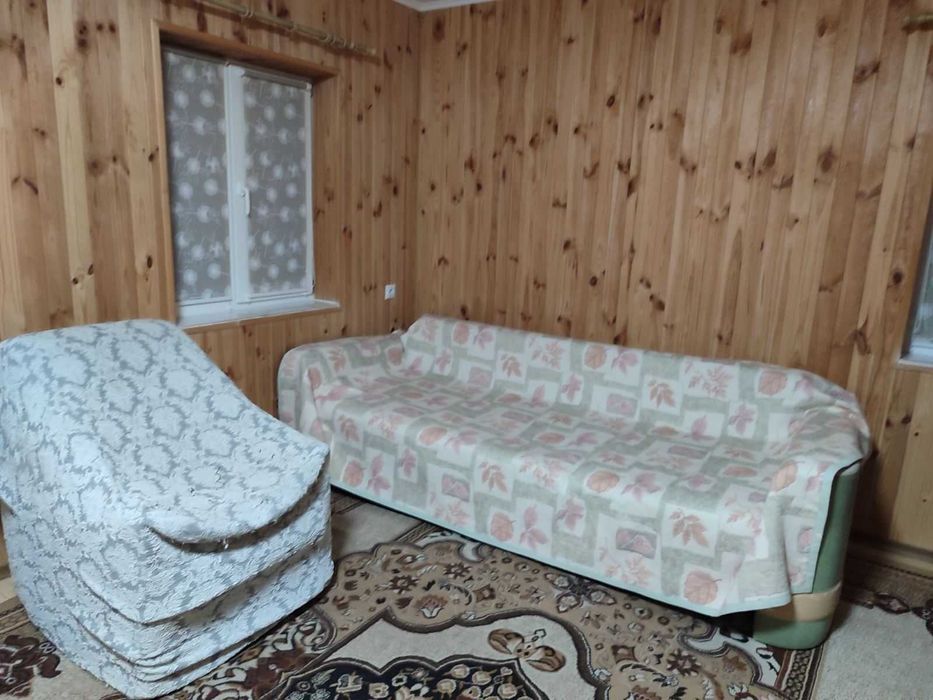 Здається в оренду будинок в Оболонському районі