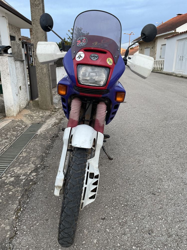 Honda nx 650 Dominator