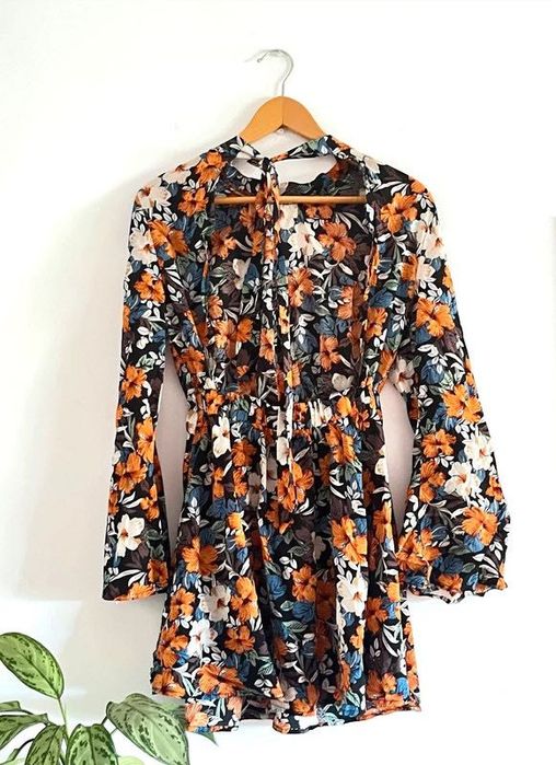 Vestido Florido S Costas Expostas- Flowery Dress S Exposed Back