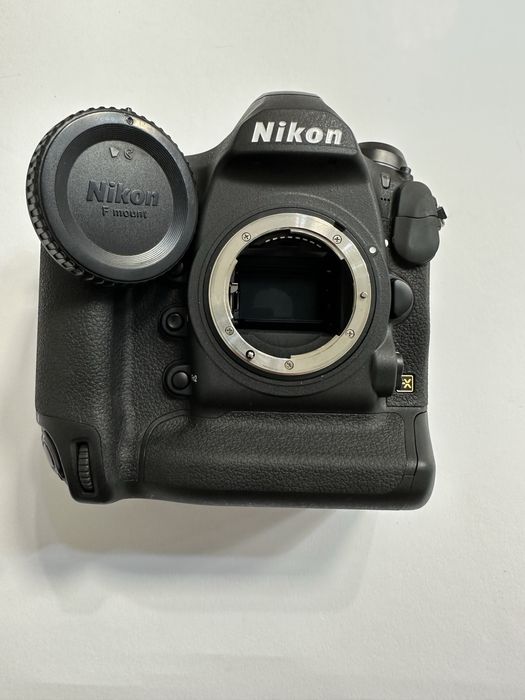 Nikon D6 Body як новий
