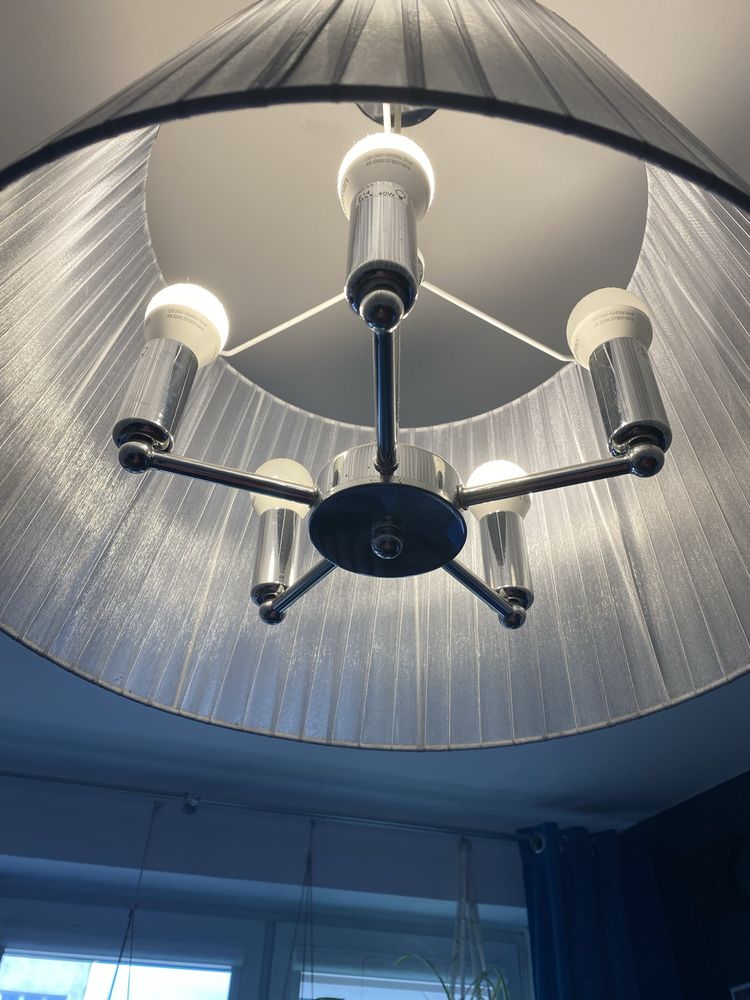 Lampa sufitowa srebrna