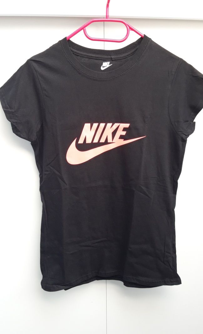Koszulka Nike M neonowe logo