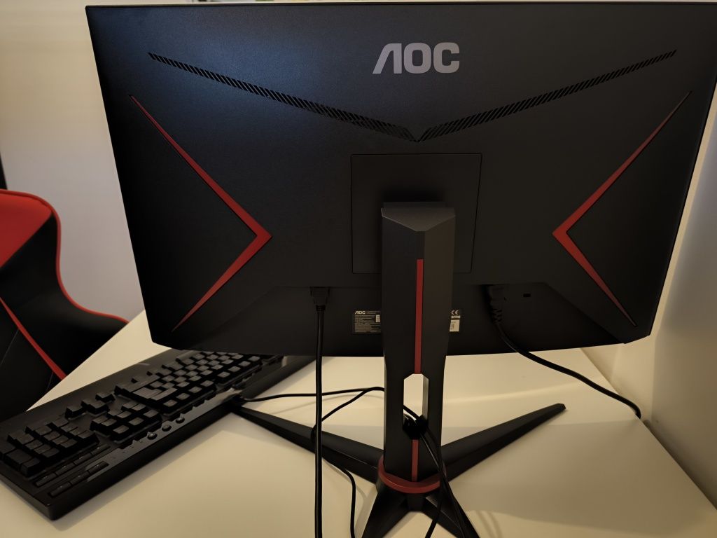 Monitor AOC 27 polegadas
