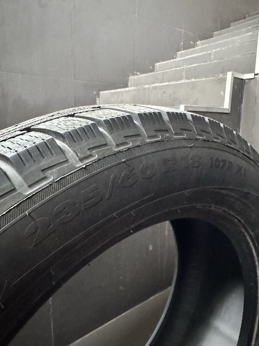 NOKIAN 235/60 R18 107R XL