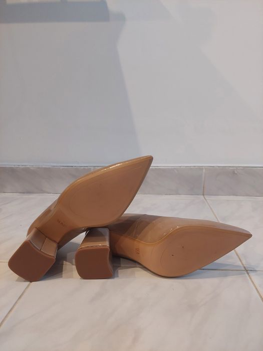 Sapatos salto médio ZARA tamanho 37 (nunca usados)