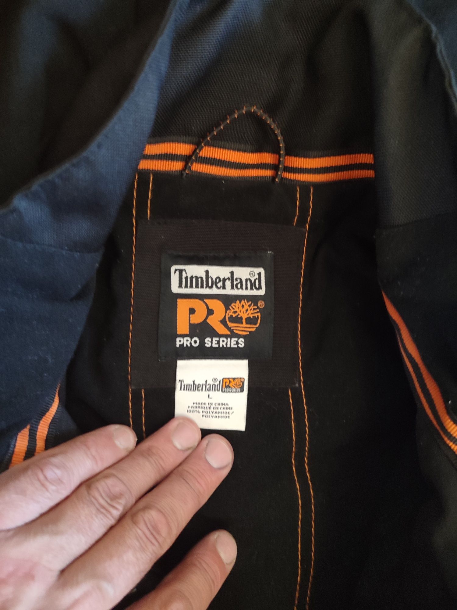 Мужская черная куртка с капюшоном  Timberland