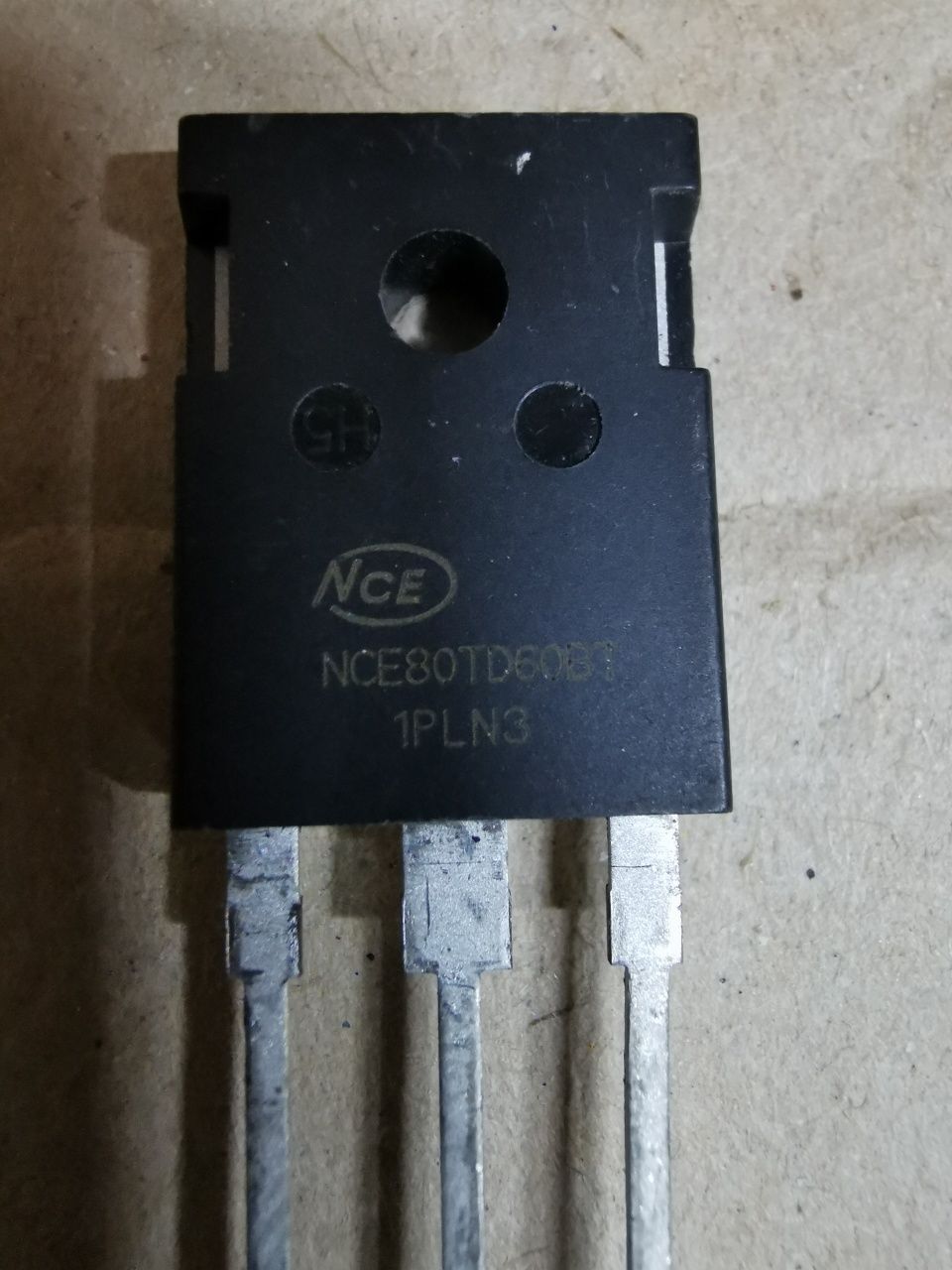 Силовой транзистор NCE80TD60BT TO-247
