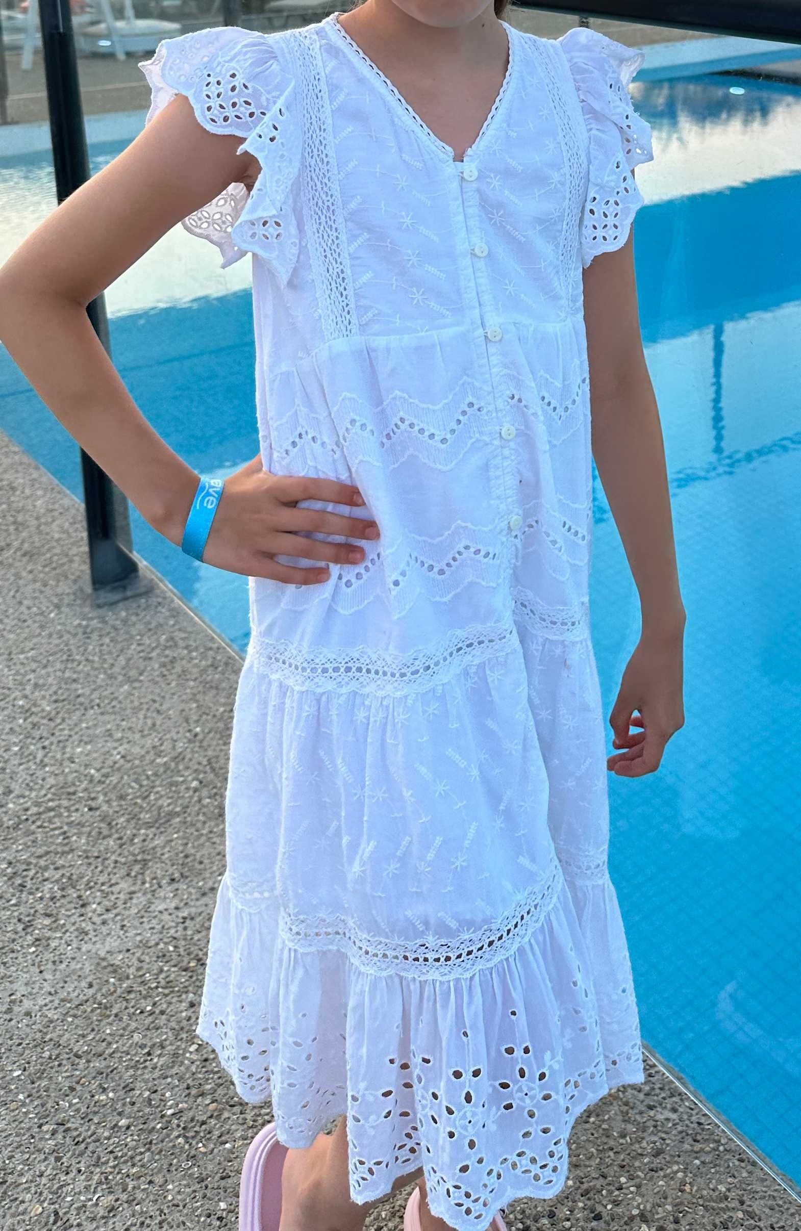 Белое платье Zara, 7 лет, 132