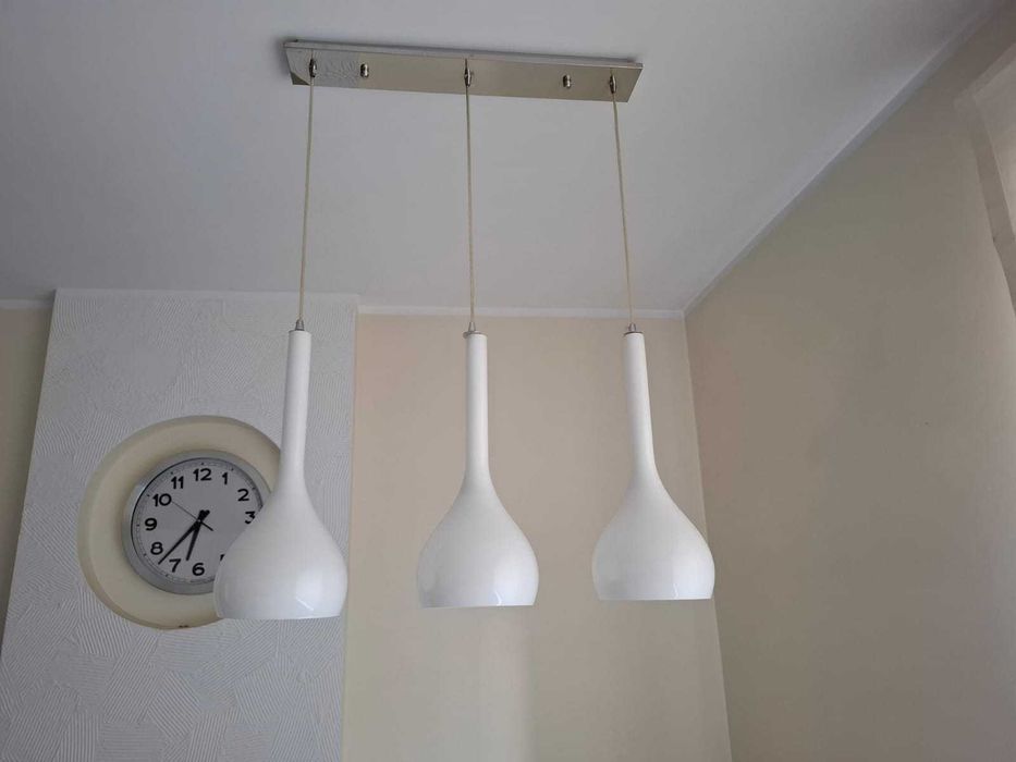 Lampa wisząca Soul biała potrójna nad stół do sypialni salonu jadalni