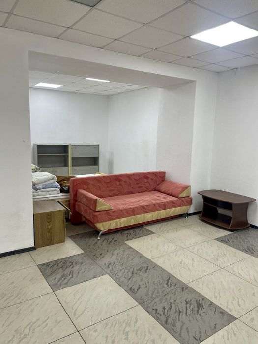 Оренда!Окремий вхід, можна з тварин. кв. в центрі м. Стрий . 1 поверх