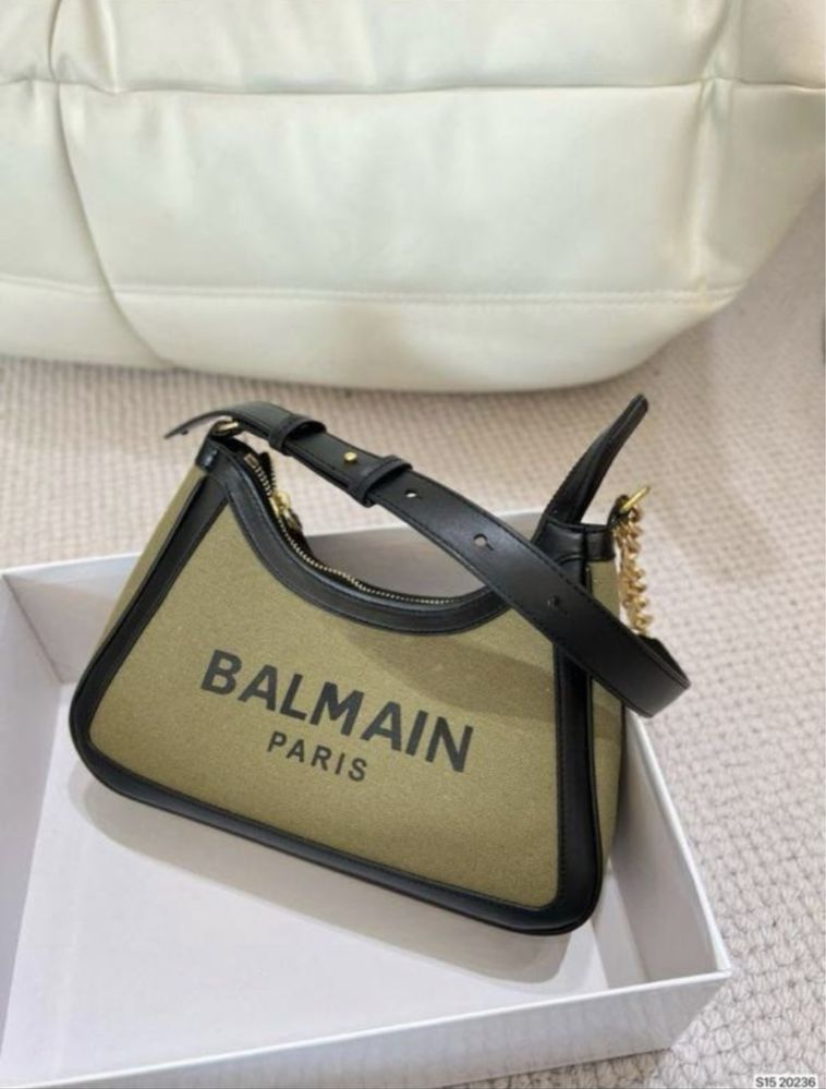 Сумочка-багет в стиле Balmain