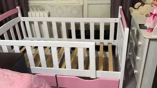 Купити дитяче підліткове ліжко з дерева, ліжечко в дитячу