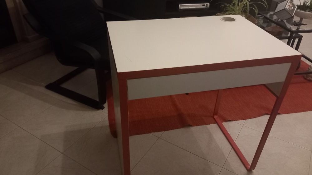 Secretária de criança