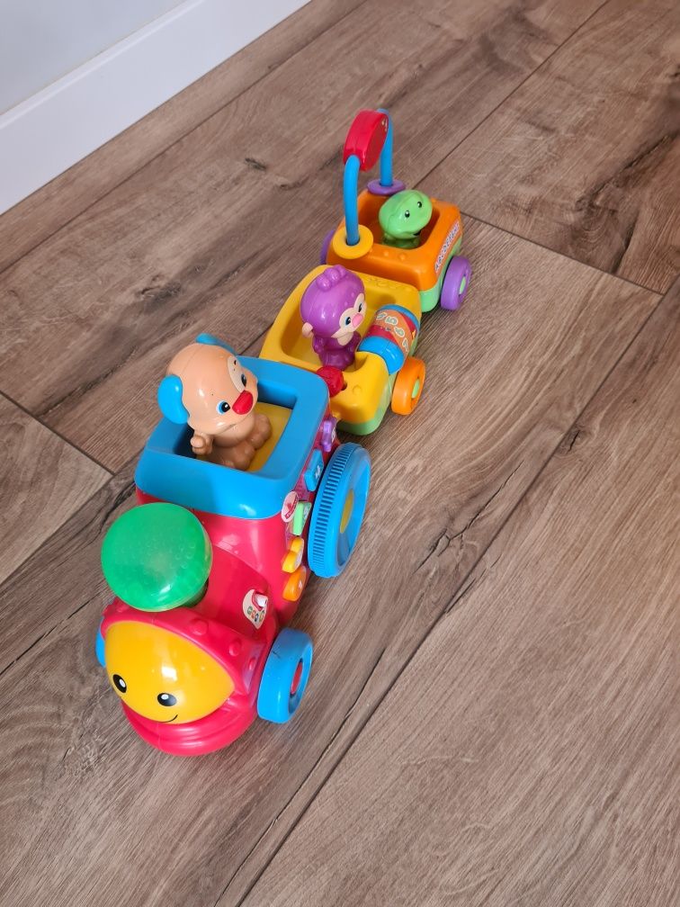 Pociąg SZCZENIACZKA Fisher Price