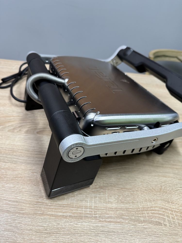 Гриль-Tefal GC717D10