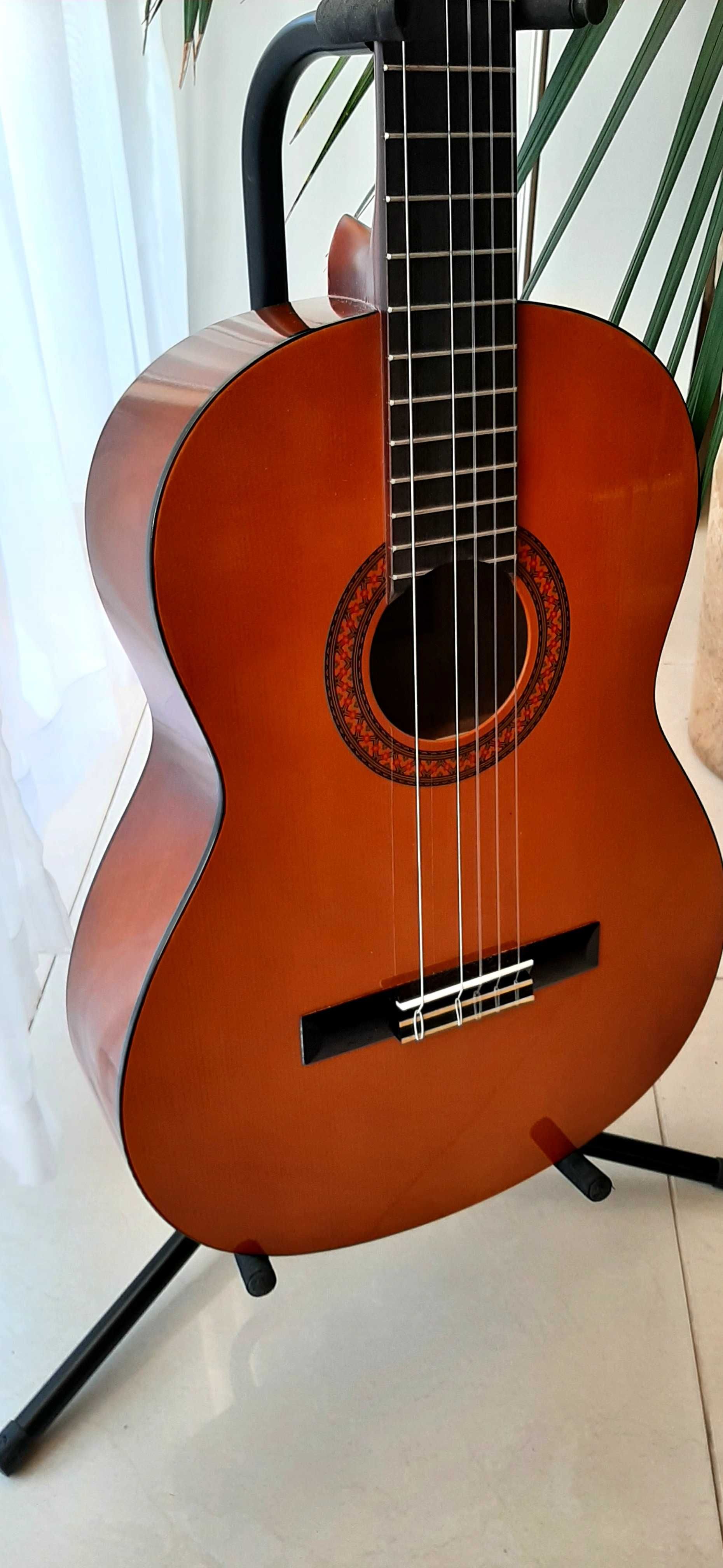 gitara klasyczna yamaha c40 i akcesoria