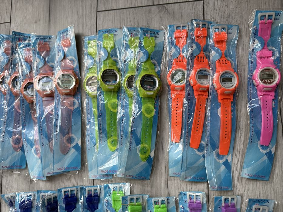 Zegarki dzieciece, sportowe, elektroniczne, nowe