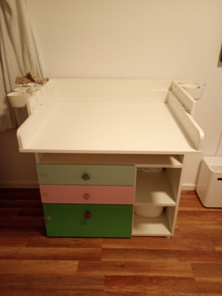 Stół do przewijania SMASTAD IKEA