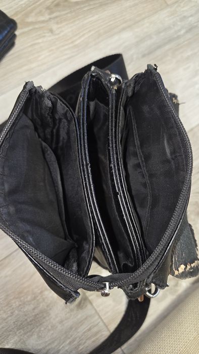 Продам сумку барсетку мужсчкую 200 за Все