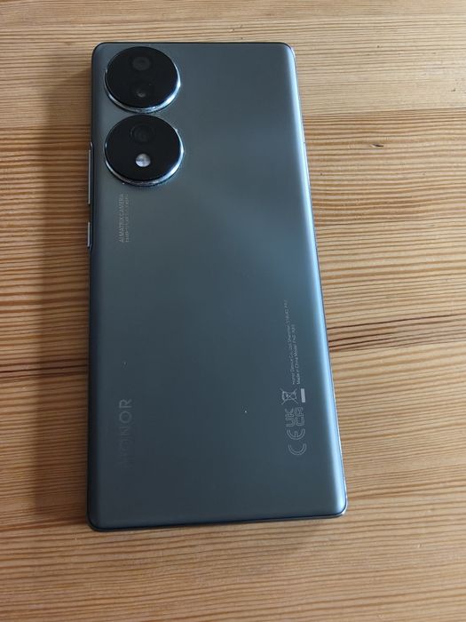 Honor 70  256G 8Ram