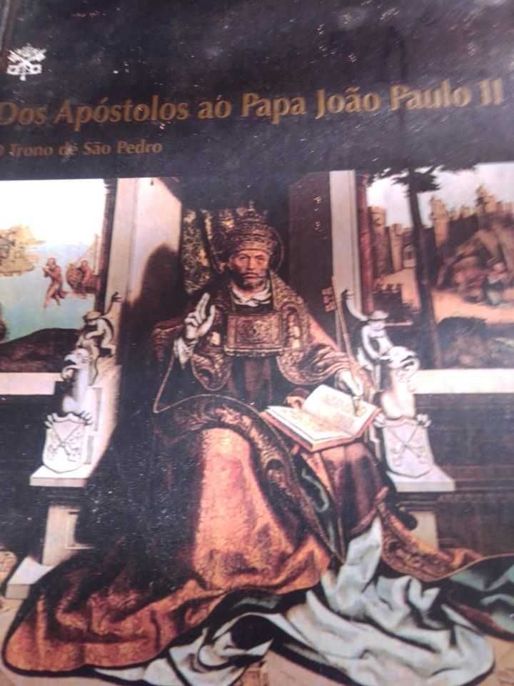 Dos Apóstolos ao Papa João Paulo II: O Trono de São Pedro