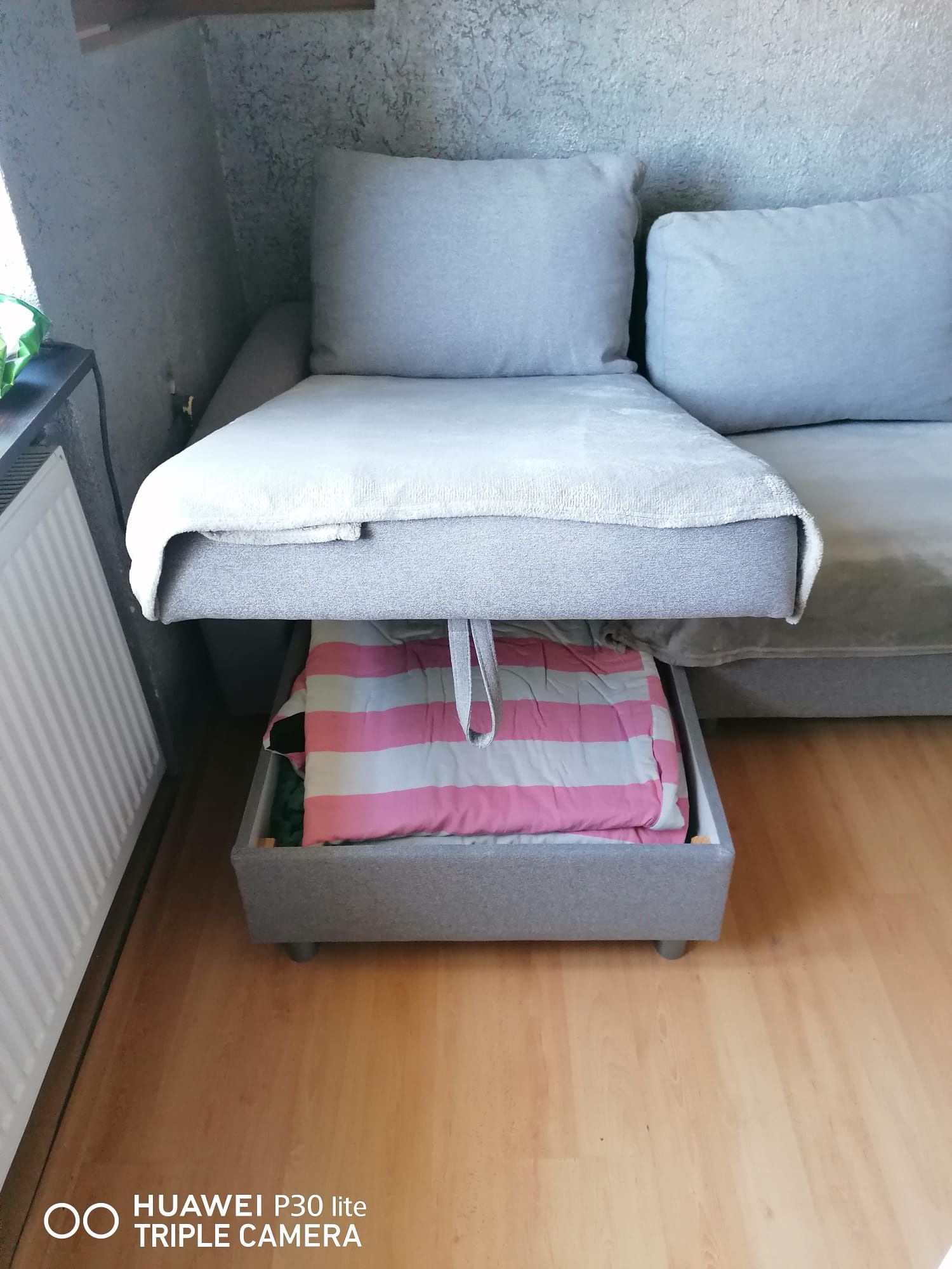 Naroznik z funkcją spania prawy/lewy + gratisy możliwa zamiana