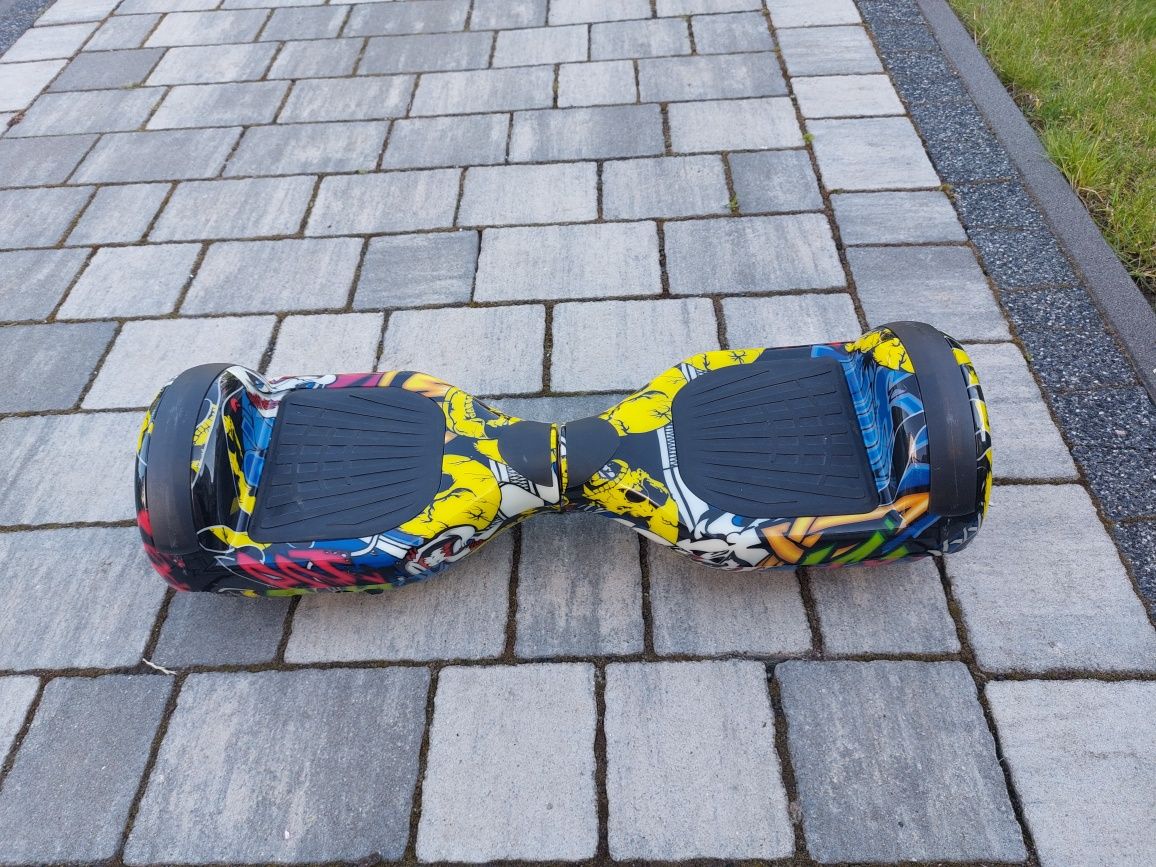hoverboard z głośnikiem w sobie
