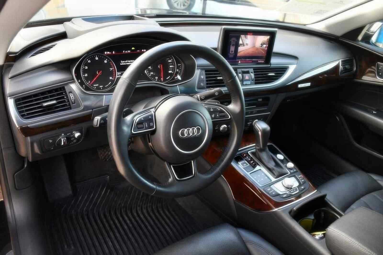 2018    Audi    A7