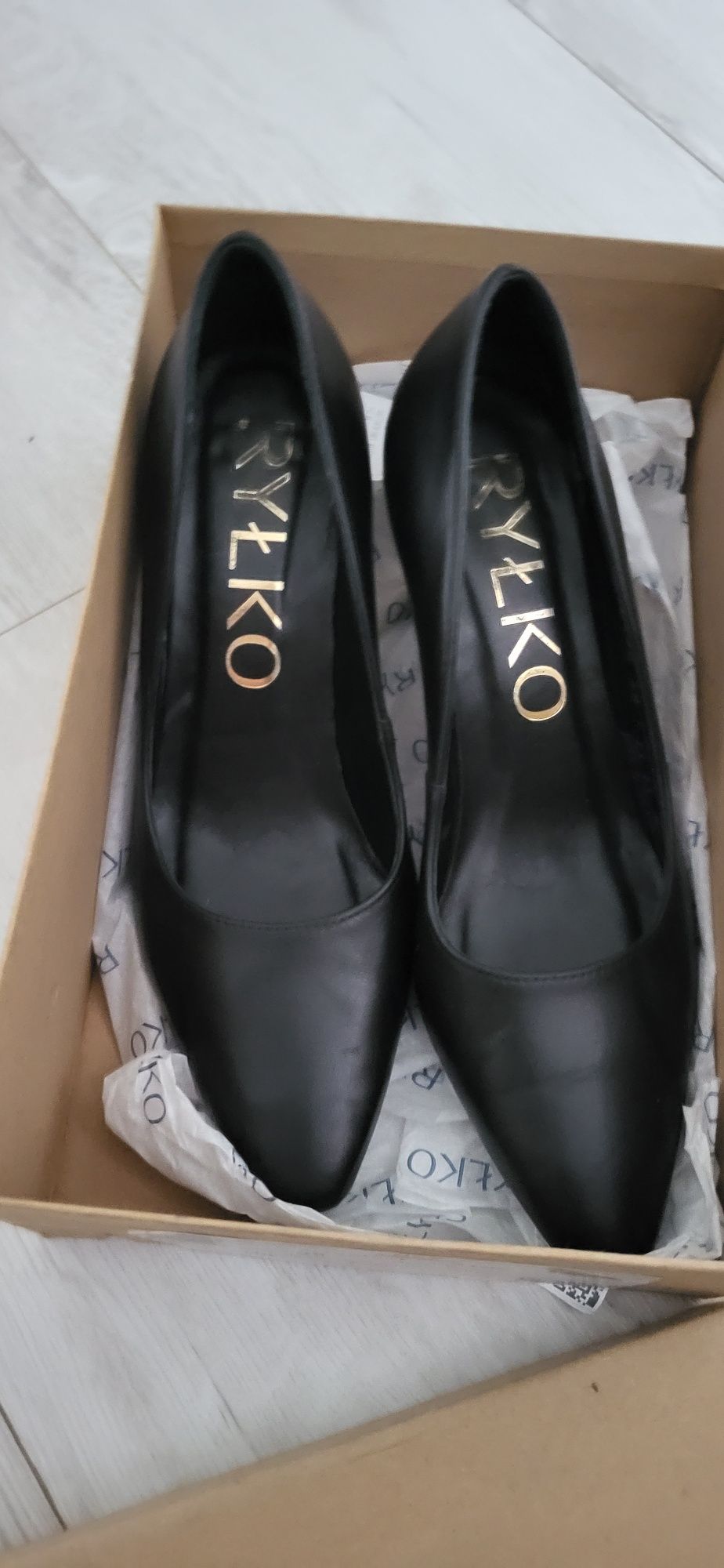 Szpilki Ryłko 38 jak nowe