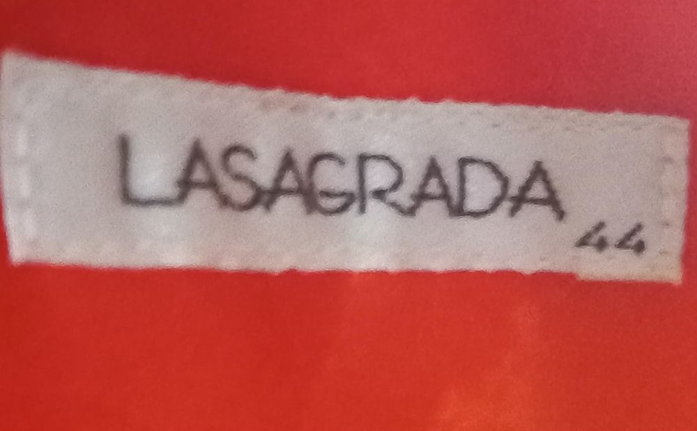 Сукня, плаття  Lasagrada.