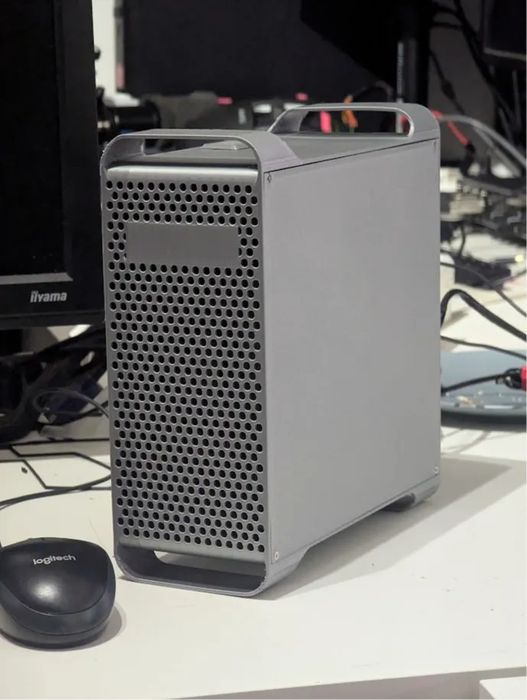 Caixa Mini ITX "PawerMak" Personalizada
