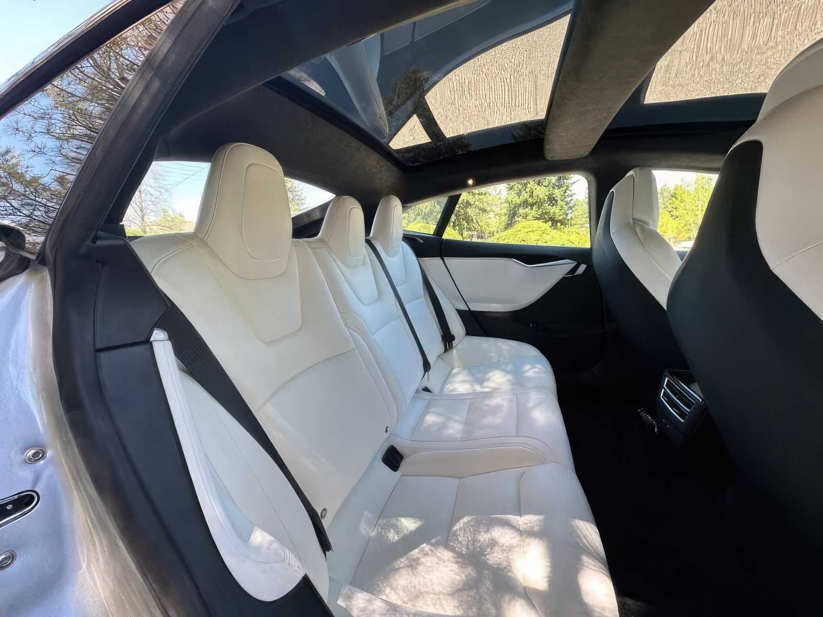 2017 Tesla Model S 75D