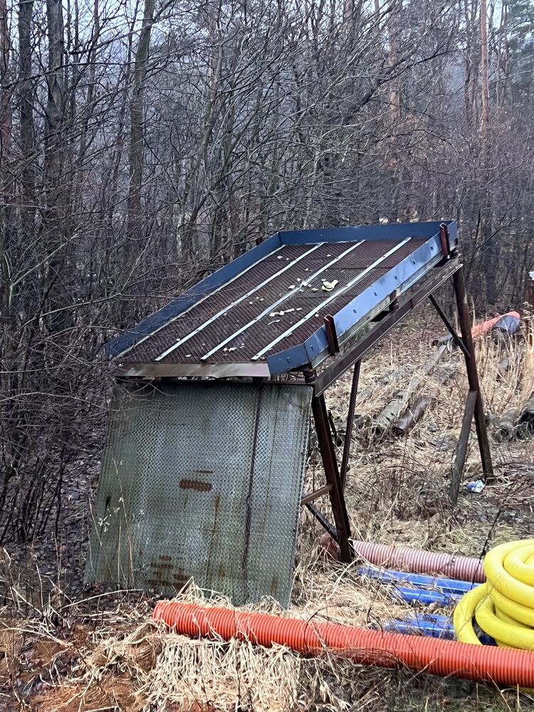 Przesiewacz do materiałów sypkich