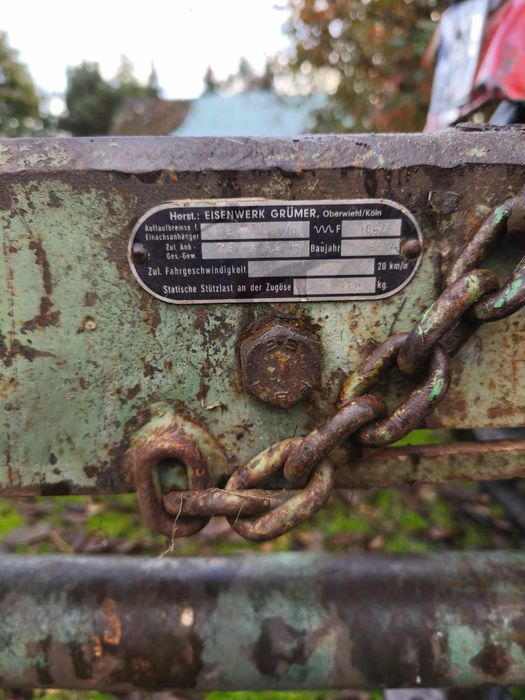 Rama podwozie rozrzutnika, oś z napędem