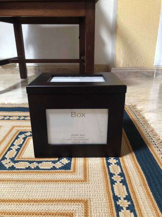 Photo Box/ Caixa de Fotografias