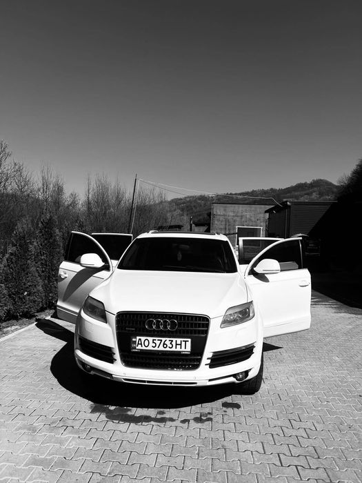 Ауді Q7 3.0 дизель 2006 рік