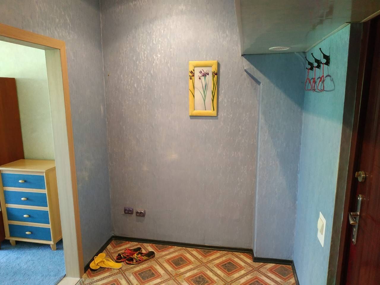 Здається в оренду кімната в гуртожитку.