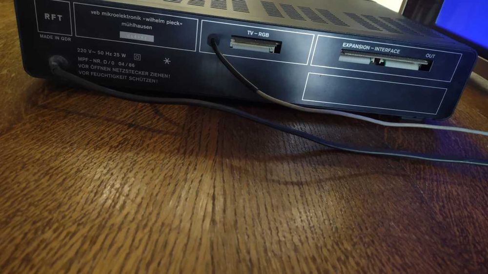 Komputer KC85/3 + Klawiatura + 2 Moduły - Sprawny