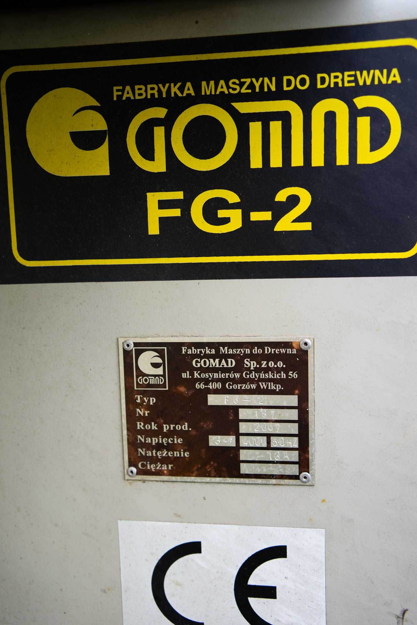 Frezarka górnowrzecionowa Gomad FG2 2007 rok długi stół