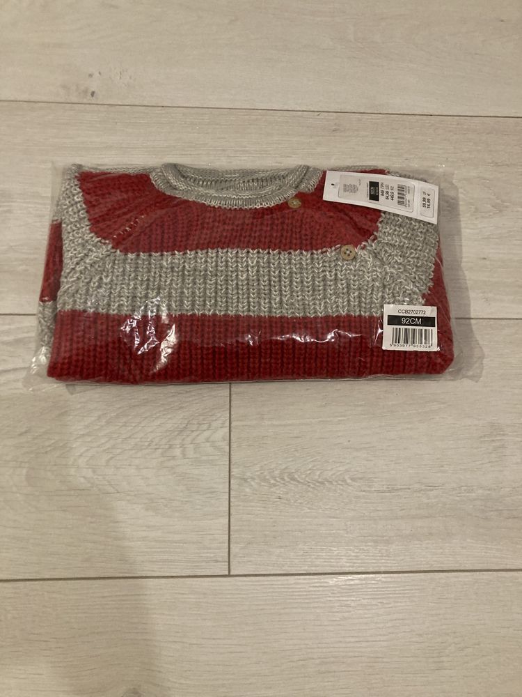 Sweterek chlopiecy szaro-czerwony rozmiar 92 nowy z metka