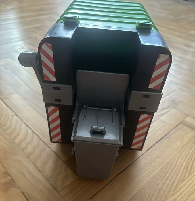 Машина мусоровіз