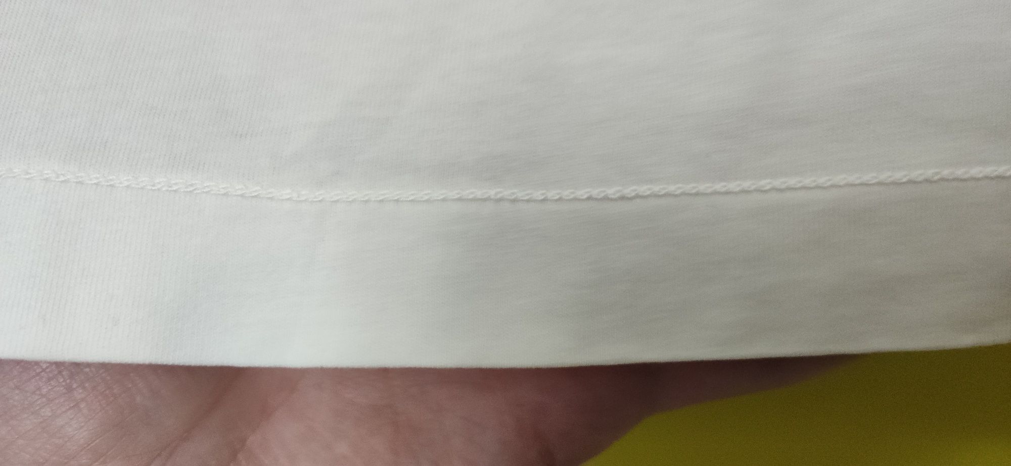 Koszulka t-shirt  Stone Island biała z czarnym logo z bawełny Jersey