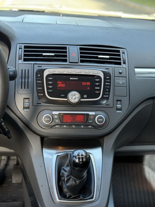 Ford c-max 2009 restailyng